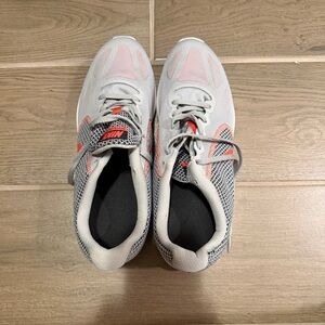 Nike Men’s Revolution 3 GS Gray Athletic Running Shoes Orange Swoosh sz US 10